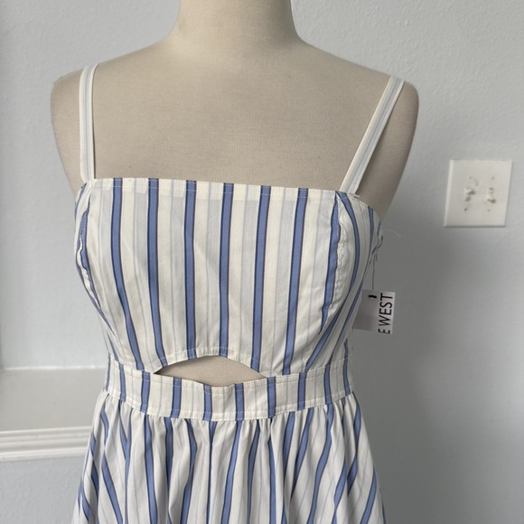 Nine West Midi Dress XS Blue White Stripe Cutout Smocked Back Coastal Beachy - Picture 5 of 15